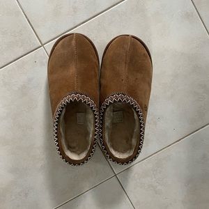 Ugg Tasman slippers size 8